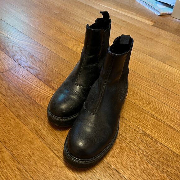 Vagabond Shoemakers Kenova Lug Leather Chelsea Boot - Picture 9 of 14